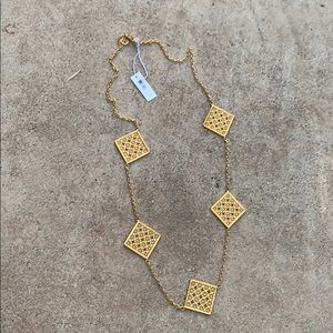NWT Tory Burch necklace 33”